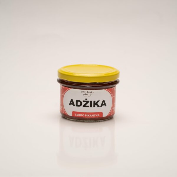 Adżika czerwona wyczuwalne kawałki warzyw 200ml